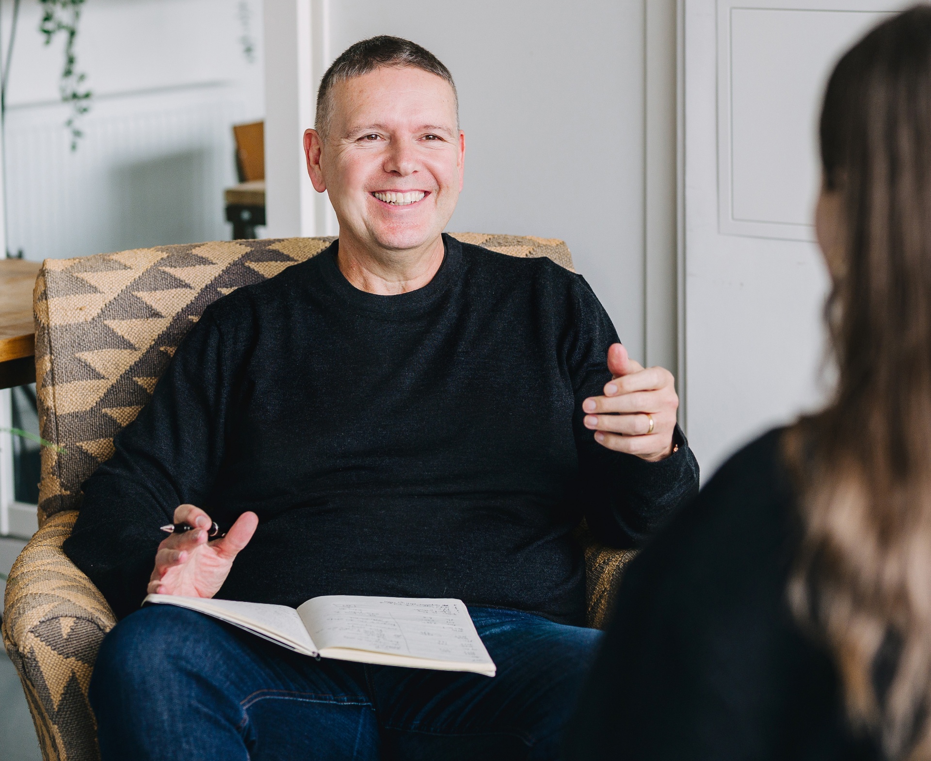 Steve Matthews in a coaching session with a client